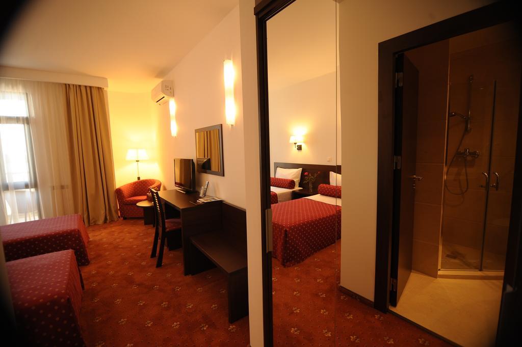 Hotel Mon Jardin Mahmudia Værelse billede